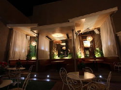 Benjamin On Franklin - Restaurant Darwin 0