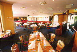 Earl Of Leicester Hotel - Restaurant Darwin 3
