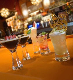 Crown And Sceptre Hotel - Restaurant Darwin 2