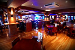 Rattle N Hum Port Douglas - Restaurant Darwin 0