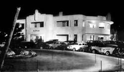 Raffles Hotel Lounge Bar - Restaurant Darwin 0