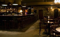 Shady Pines Saloon - Restaurant Darwin 0