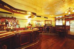Willie McBrides Irish Bar - Restaurant Darwin 2