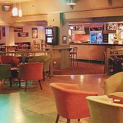 Tudor Inn Hotel - Restaurant Darwin 3