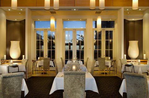 Origins Restaurant At Pan Pacific - Restaurant Darwin 4
