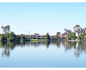 Mulwala Water Ski Club - Restaurant Darwin 0