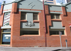 Elm's Family Hotel - Restaurant Darwin
