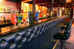 Crown On McCredie - Restaurant Darwin 0