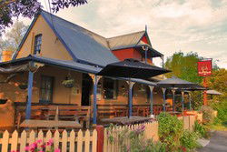 Royal Cricketers Arms - Restaurant Darwin 0