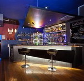 The Moon Boutique Bar Lounge - Restaurant Darwin