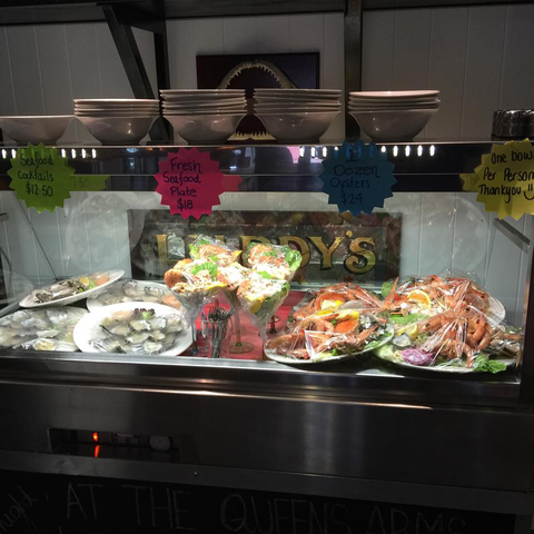 Queens Arms Hotel - Restaurant Darwin 1