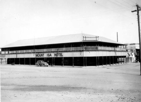 Isa Hotel - Restaurant Darwin 2