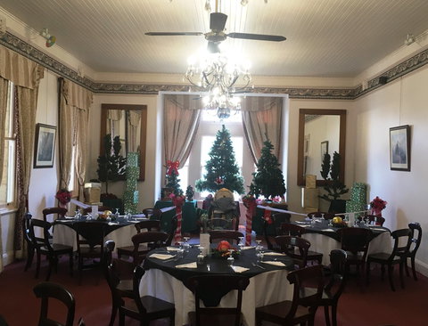 Abbey Of The Roses - Christmas In July - Restaurant Darwin 1