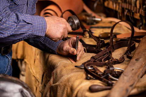 Bridle Making Workshop - Restaurant Darwin 1