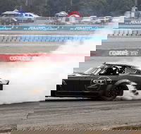 Friday Night Drift - Restaurant Darwin