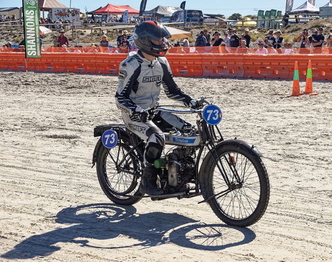 Sellicks Beach Historic Motorcycle Races - Restaurant Darwin 2
