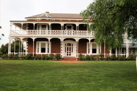 Lara Food And Wine Festival - Restaurant Darwin 1