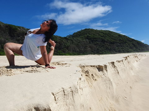 Blueys Yoga In Smiths Lake Online - Restaurant Darwin 0