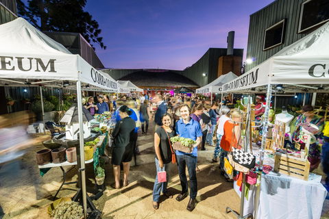 Hand Made Under The Stars - Twilight Market - Restaurant Darwin 0