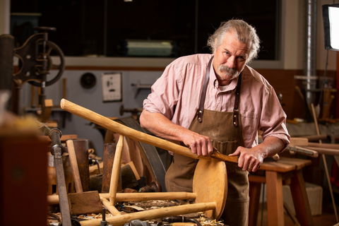 Rustic Furniture Workshop - Restaurant Darwin 0