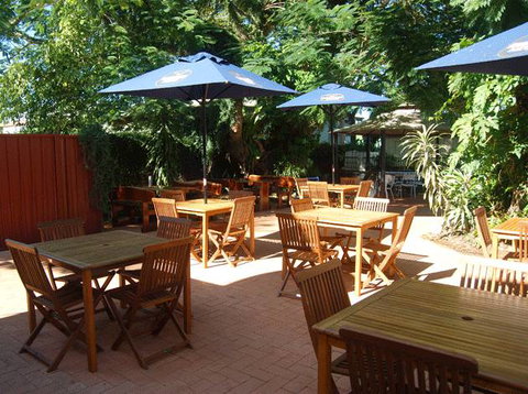 Four Iron Restaurant - Restaurant Darwin 0