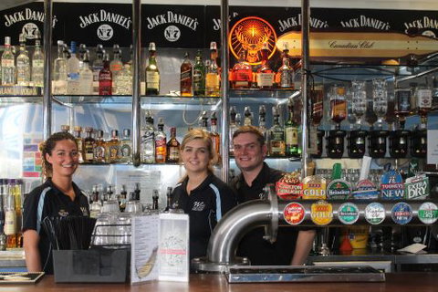 Wisdom Bar & Cafe - Restaurant Darwin 2