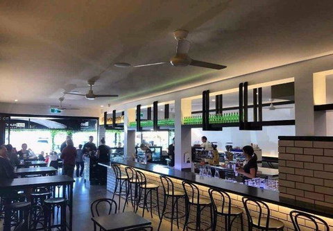 Choux Box Cafe - Restaurant Darwin 23