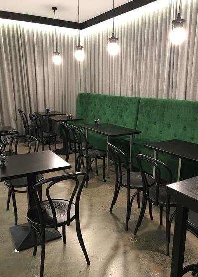 Choux Box Cafe - Restaurant Darwin 8