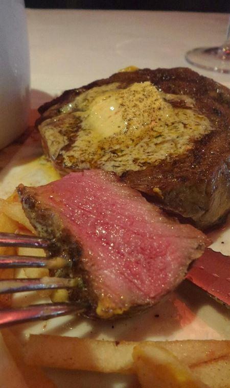 Pierre's On George - Restaurant Darwin 12