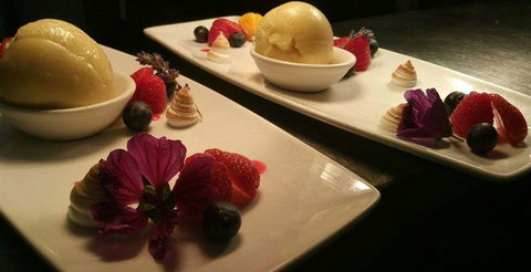 Pierre's On George - Restaurant Darwin 6