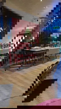 Taj Palace Authentic Indian Restaurant