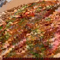 Lorenzo's Cafe  Pizzeria