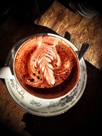 Carolina Cafe & Bar - Restaurant Darwin 0