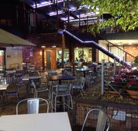 Brady's Railway Hotel - Restaurant Darwin