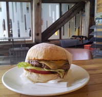 Honest Bobs Snack Stop - Restaurant Darwin