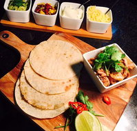 Chally's Bar and Bistro - Restaurant Darwin