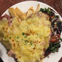 Halls Gap Tavern