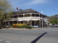 Seven Creeks Hotel