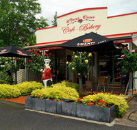 O'Hara's  Clunes Cafe- Bakery - Restaurant Darwin