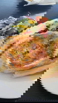 Nhill Takeaway and Nhill Restaurant Darwin Restaurant Darwin