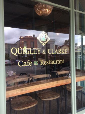 Quigley And Clarke - Restaurant Darwin 0