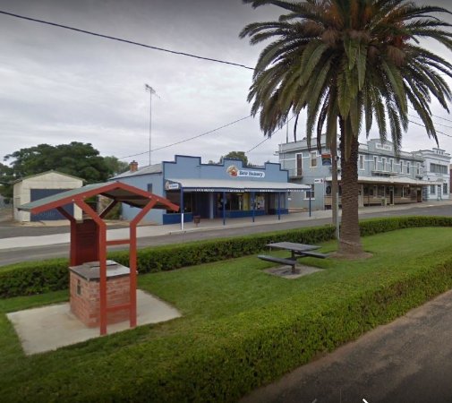 Rainbow VIC Restaurant Darwin