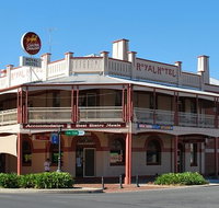Royal Hotel Corowa Pub - Restaurant Darwin