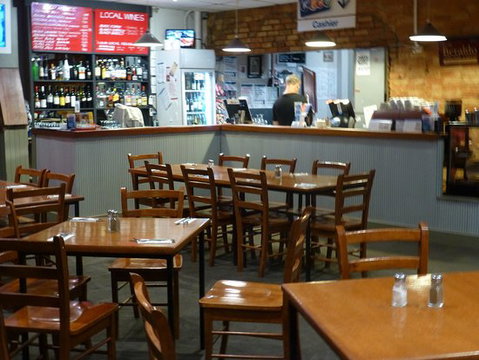 State Empire Hotel - Restaurant Darwin 0