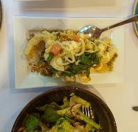 Meze Me Grove - Restaurant Darwin
