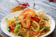 P'Nut Street Noodles Wok on Inn Norwest