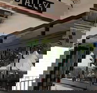 Naked Alley - Restaurant Darwin