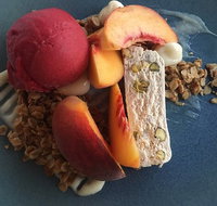 Whale Restaurant - Restaurant Darwin
