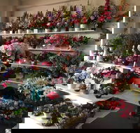 A Classy Touch Forbes Florist - Restaurant Darwin