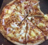 Crust Gourmet Pizza Bar Woolongong - Restaurant Darwin